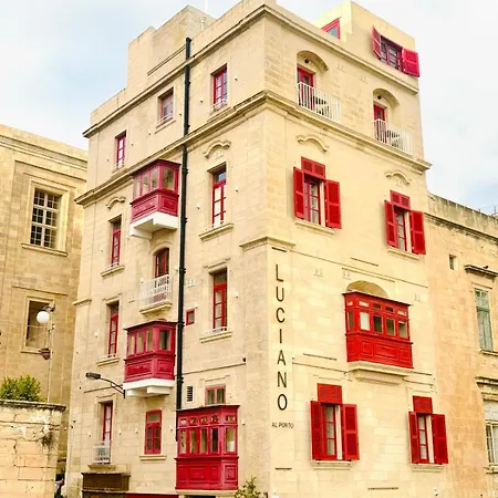Luciano Al Porto Boutique-3
